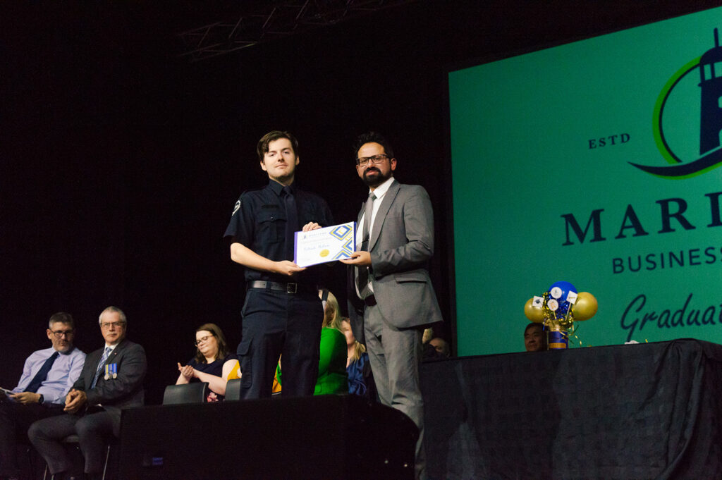 MBCGRAD 038