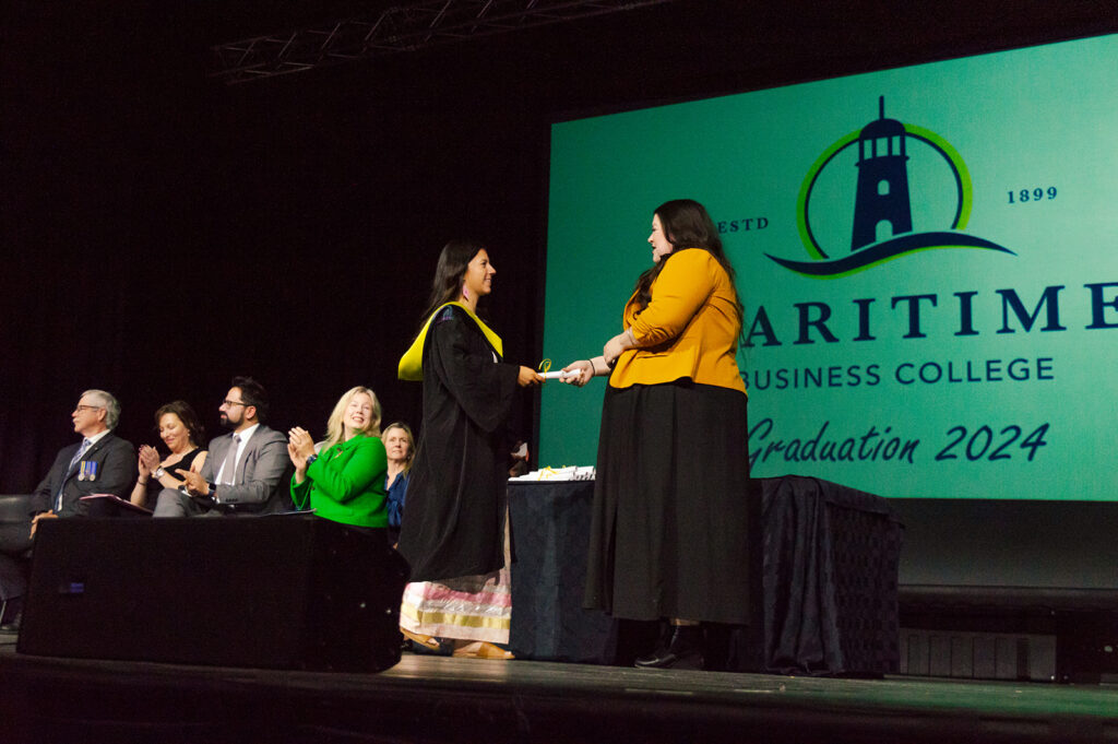MBCGRAD 213
